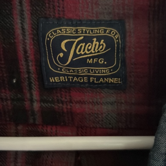 Men’s Flannel - Picture 2 of 4